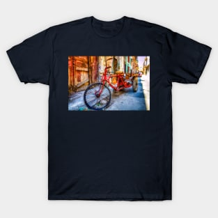 Cuban Bike On Streets Of Havana T-Shirt